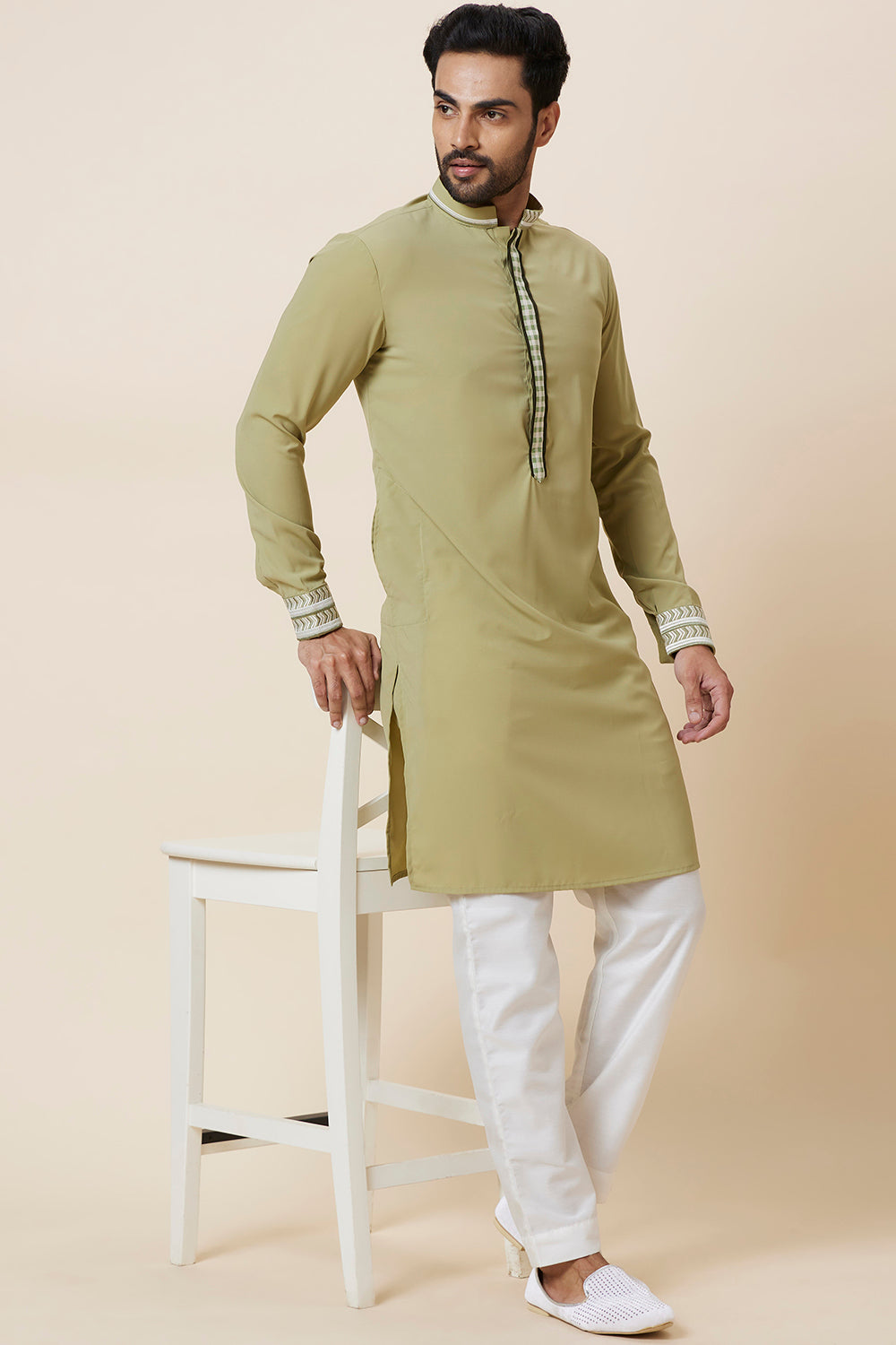 Kurta Sets Green Emb on cuff and collar