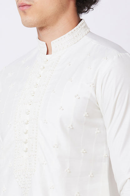 Kurta White with French knot hand embroidery