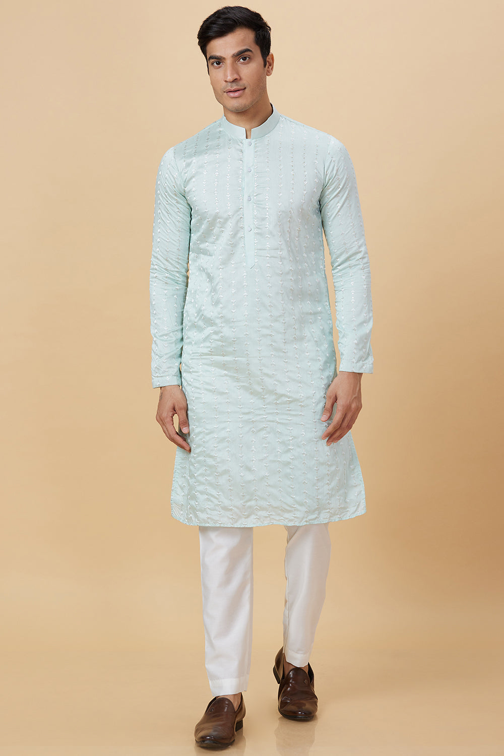 Kurta Sky Diya Embroidery