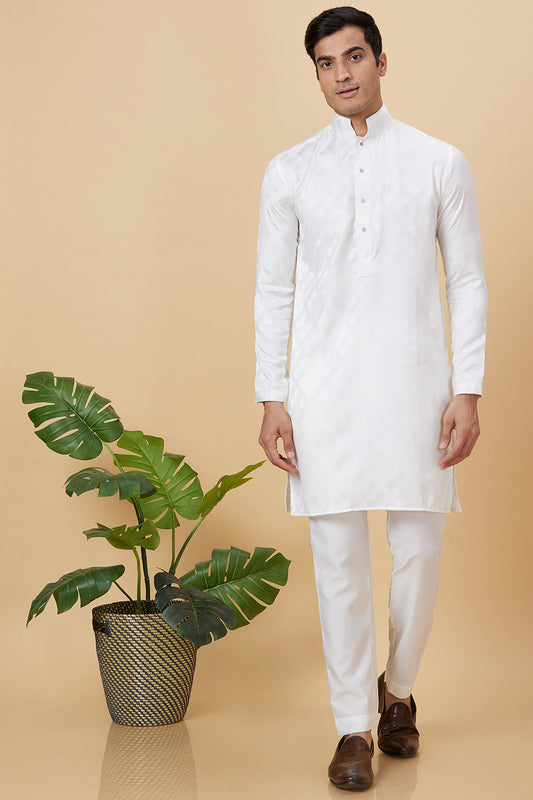 Diamond Pattern Jacquard High Collar Kurta