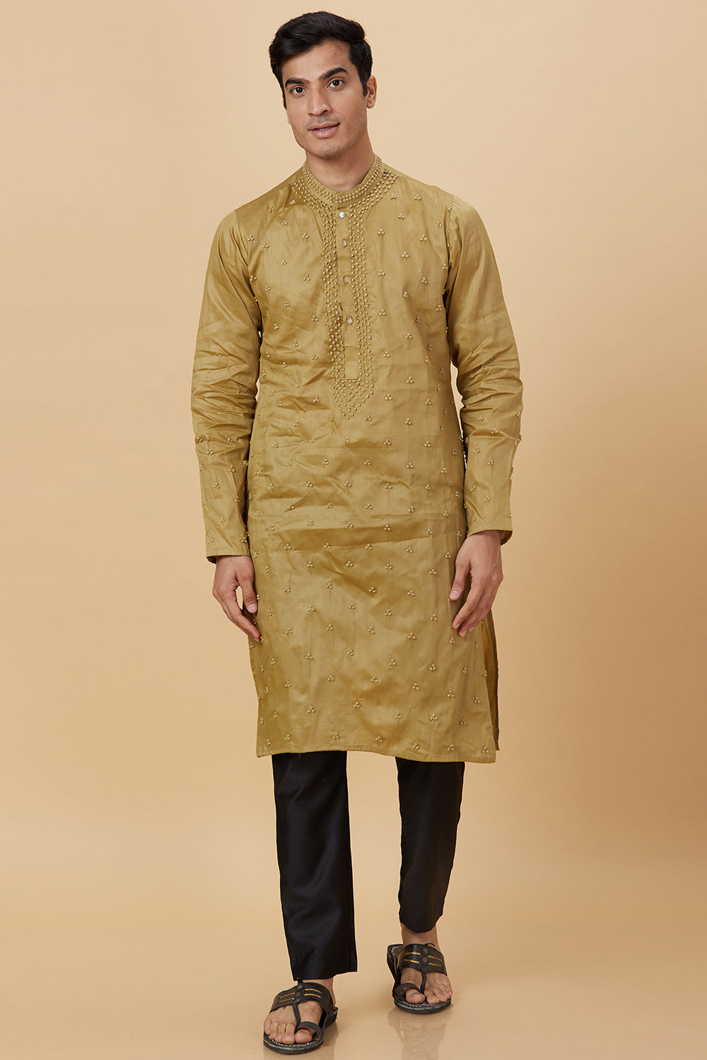 Kurta with French knot hand embroidery