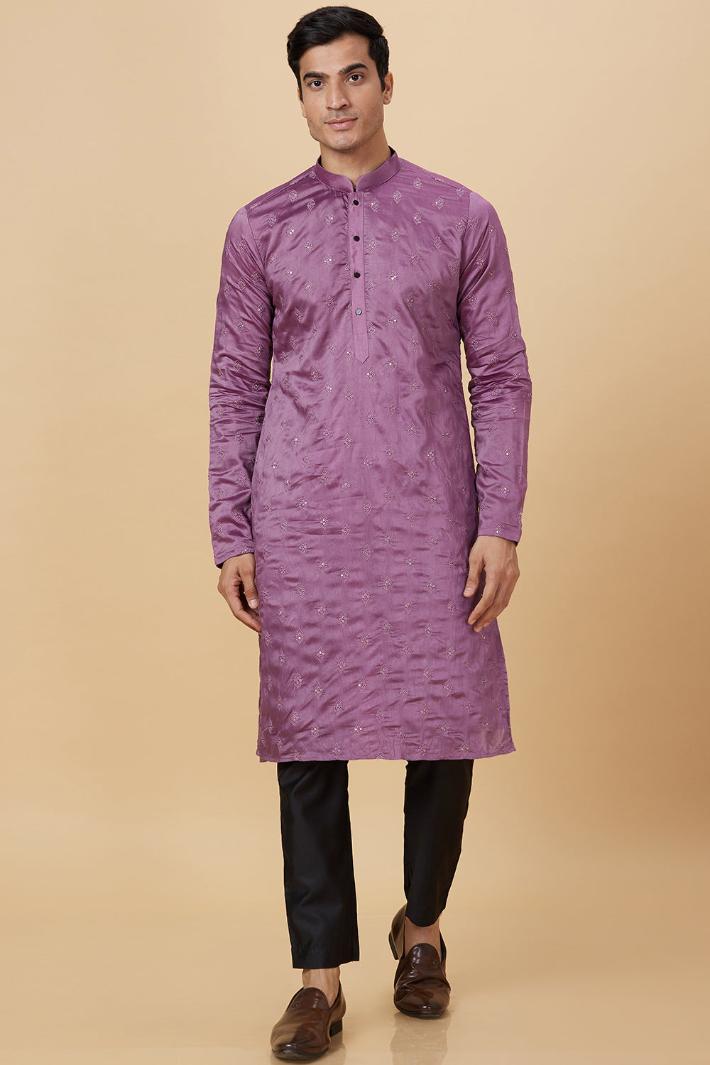 Mauve Kurta with Kite shaped mirror Embellished work