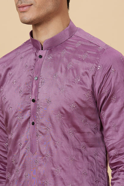 Mauve Kurta with Kite shaped mirror Embellished work