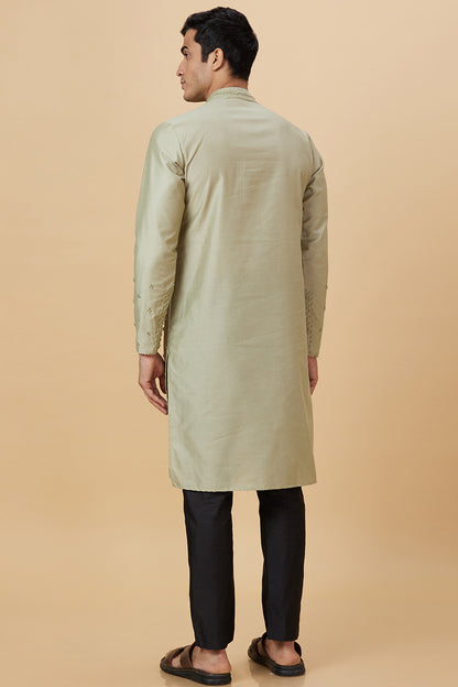 Kurta with French knot hand embroidery