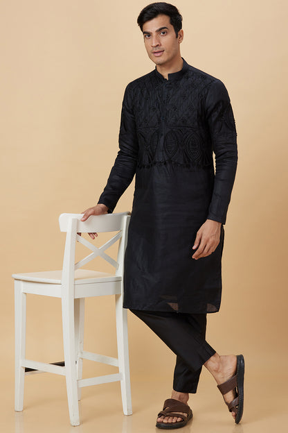 Kurta Black Kite French Knot