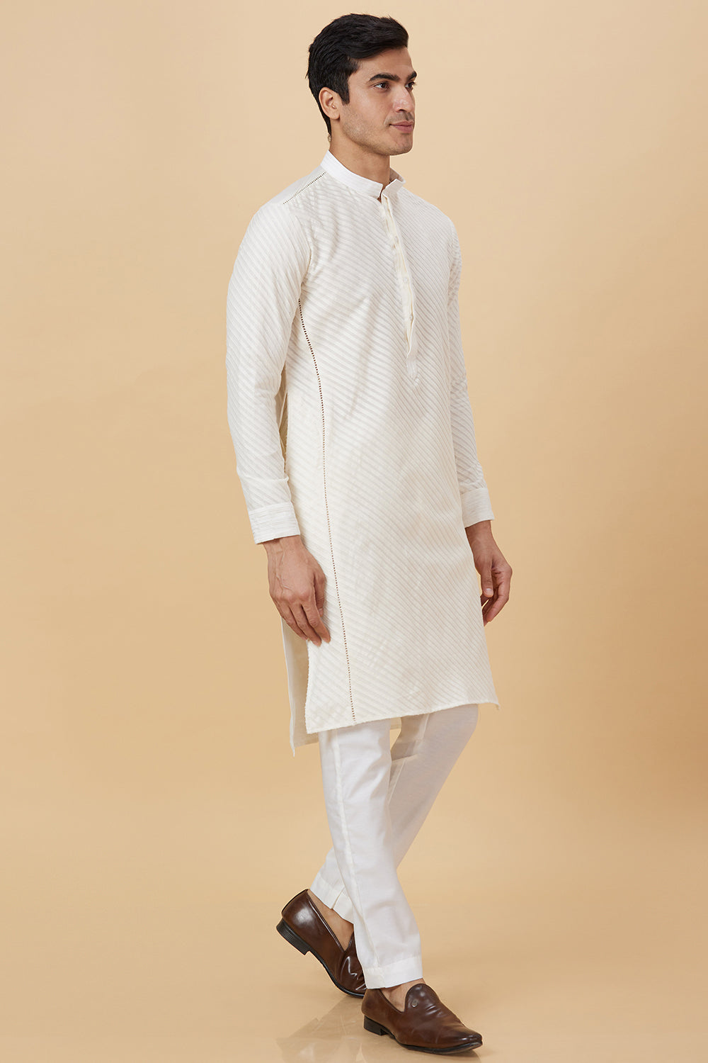 Kurta Cream Slant stripe work