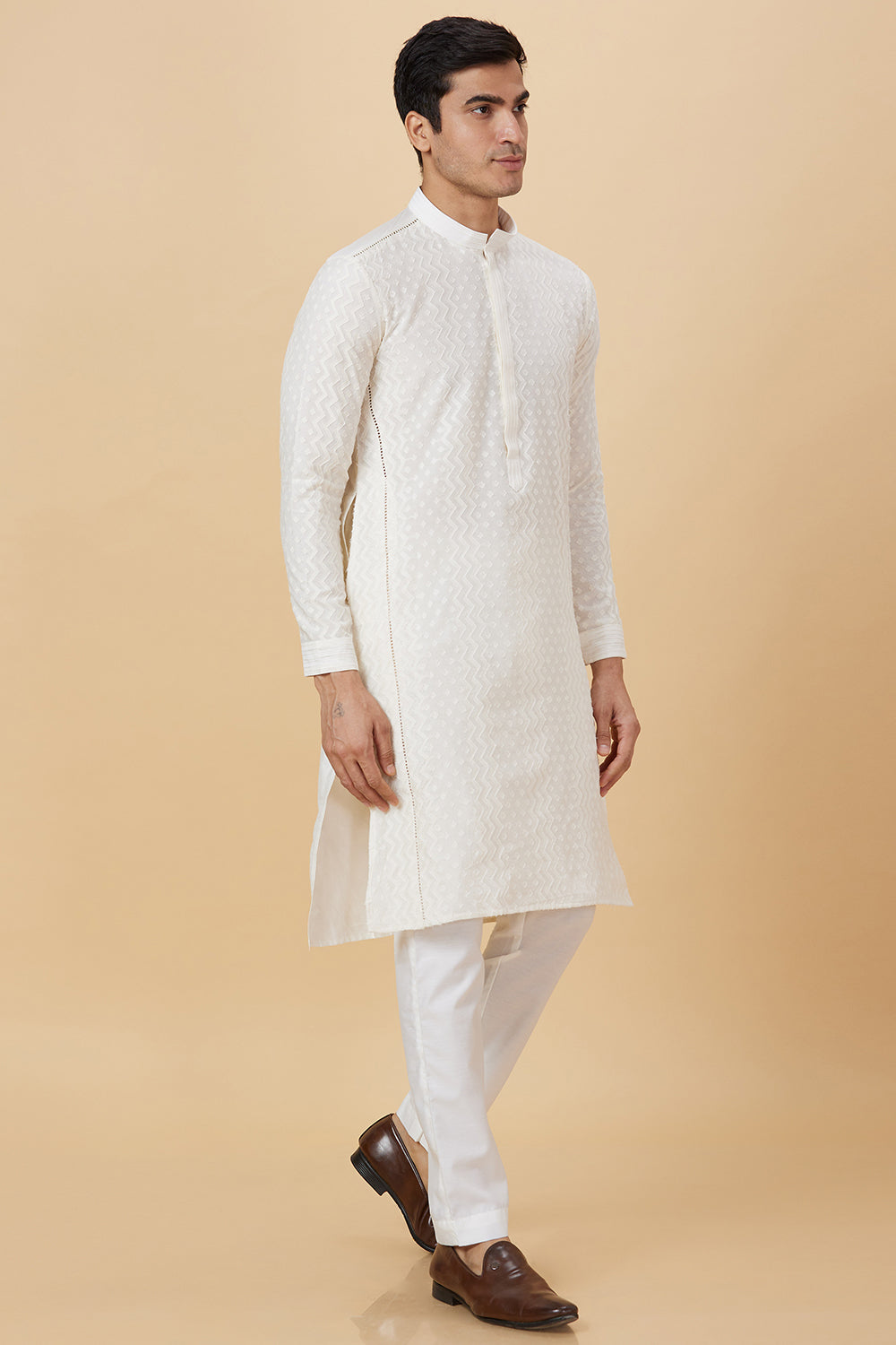 Kurta Cream Zig zag with flower